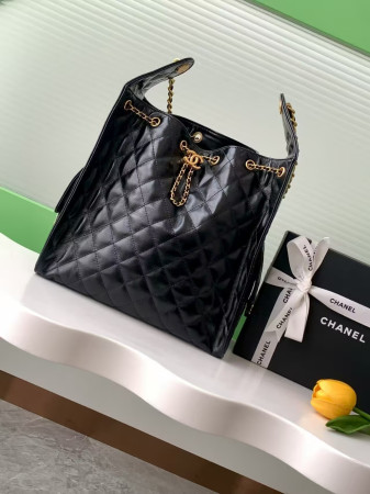 Ch*el 25c bucket bag  40x30x15cm