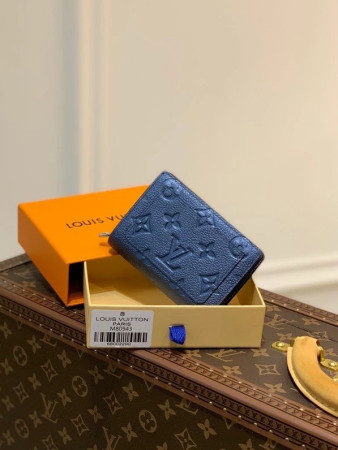 LV CLEA WALLET M80943