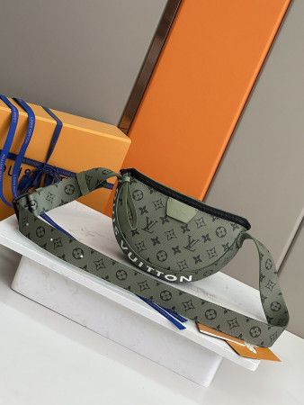 LV M23838 Moon Crossbody 9.6 x 6.3 x 1.8 inches