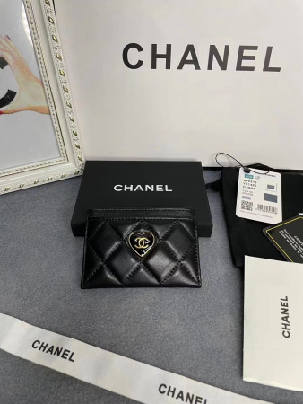 Ch*el card holder 11.2×7.5×0.5cm