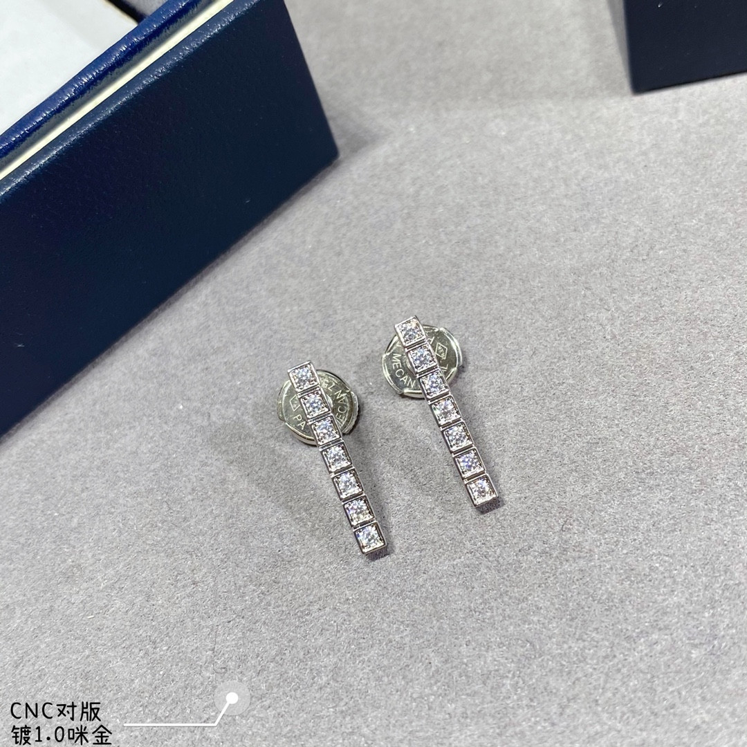 chopard full Di*m*nd bar earrings