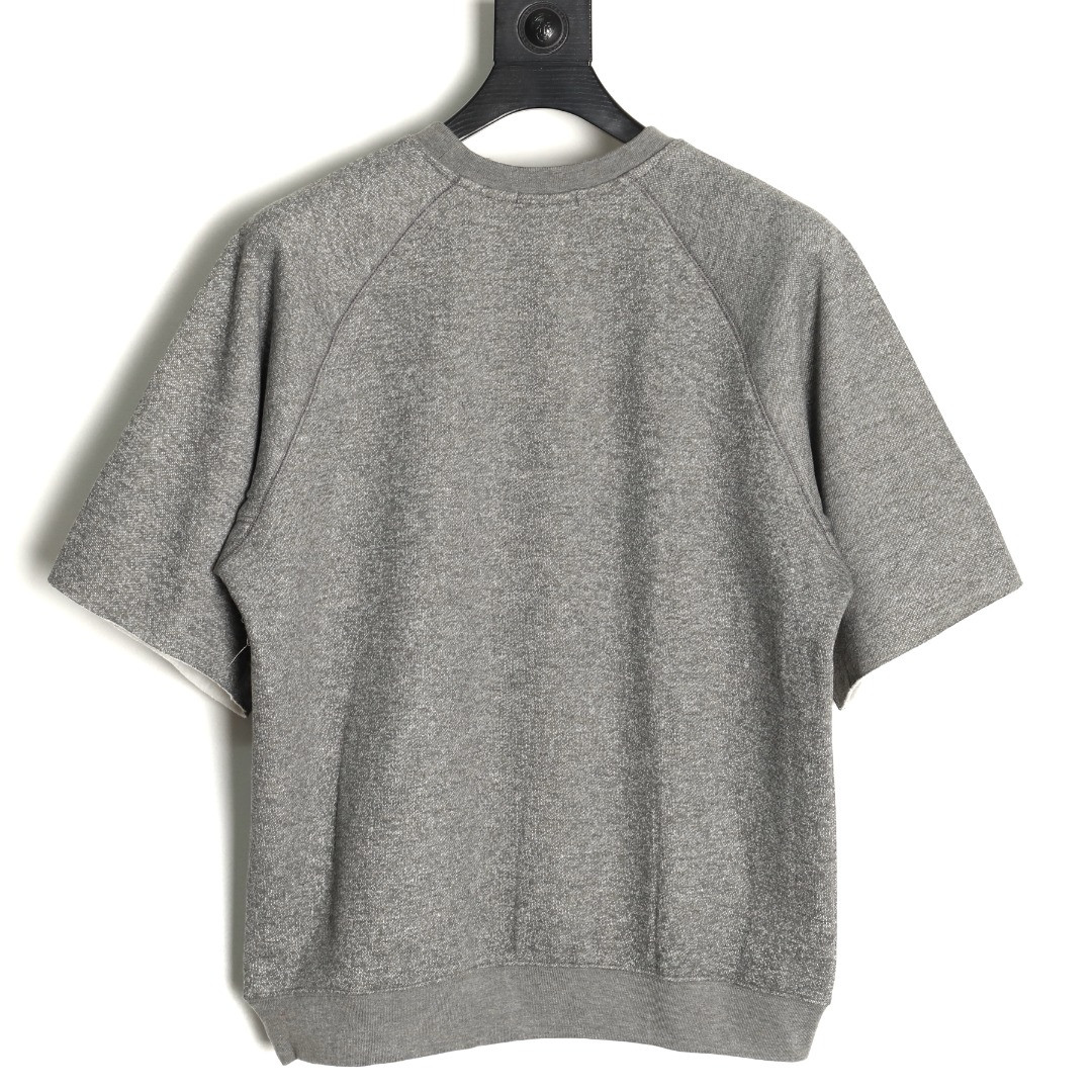 D*or short-sleeved t-shirt