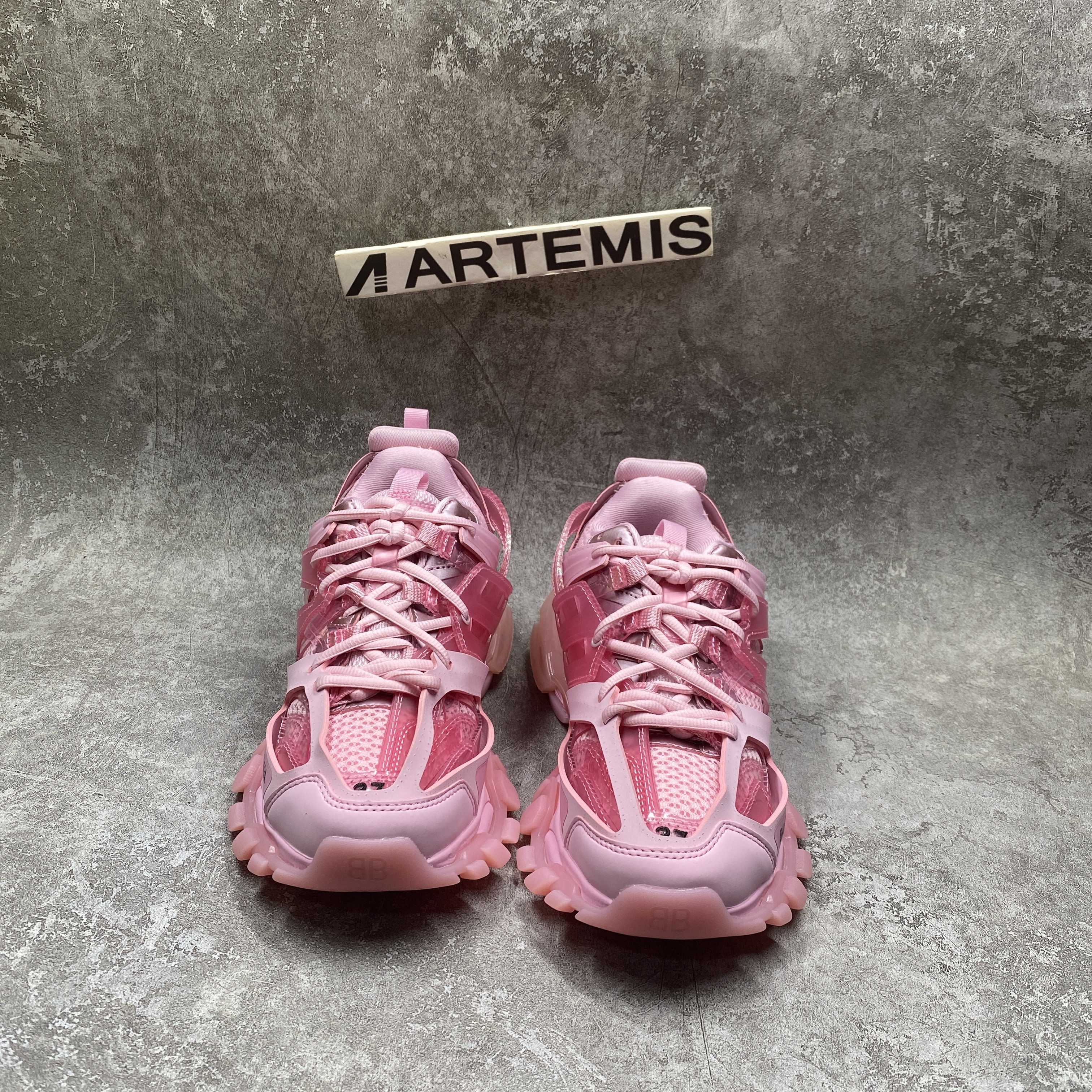 Balenciga Wmns Track Sneaker