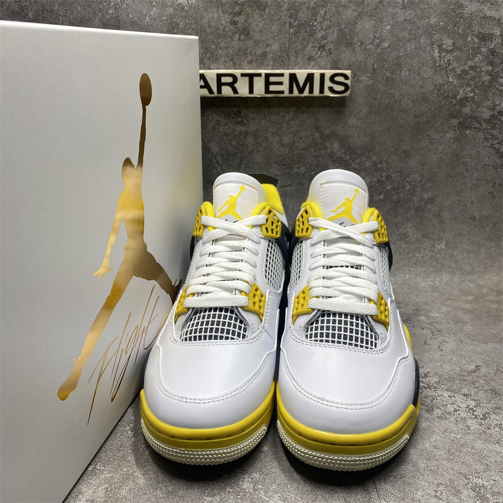 WMNS AIR JORDAN 4 RETRO 