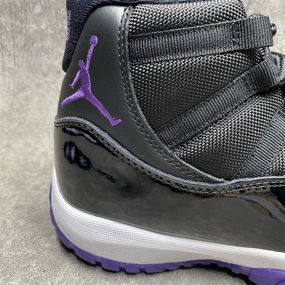 Jordan 11 Retro black purple