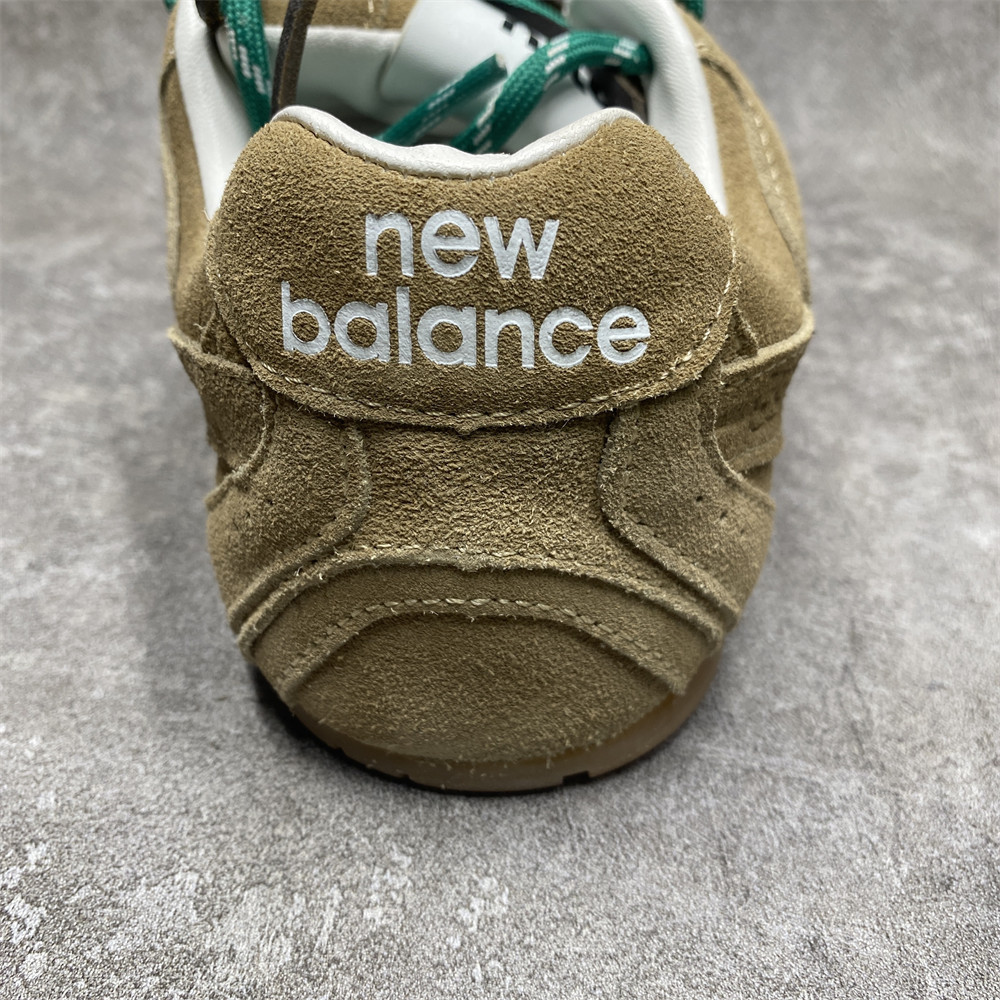 UA Miu Miu x New Balance 530 SL 