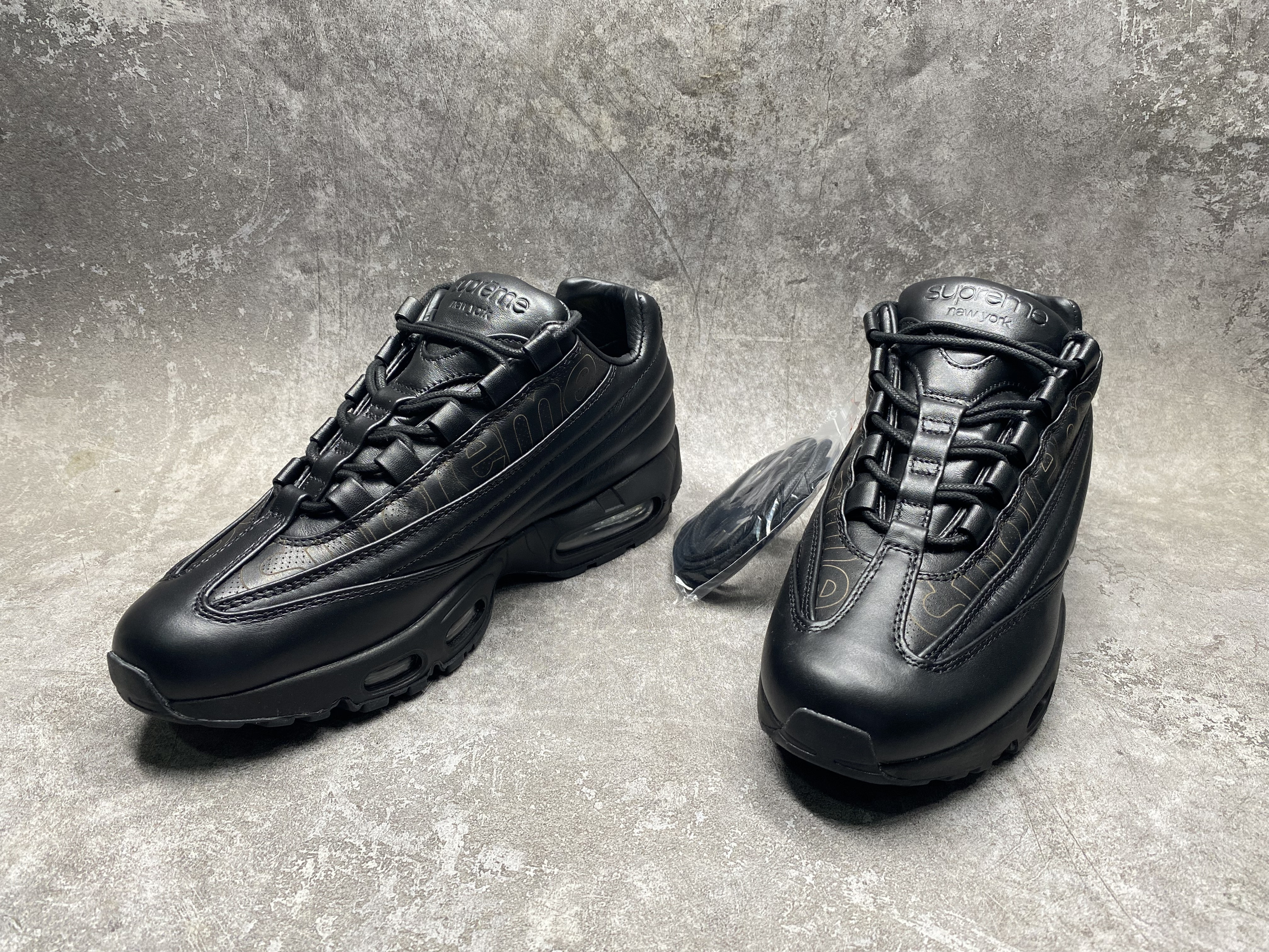 UA Nike Air Max 95