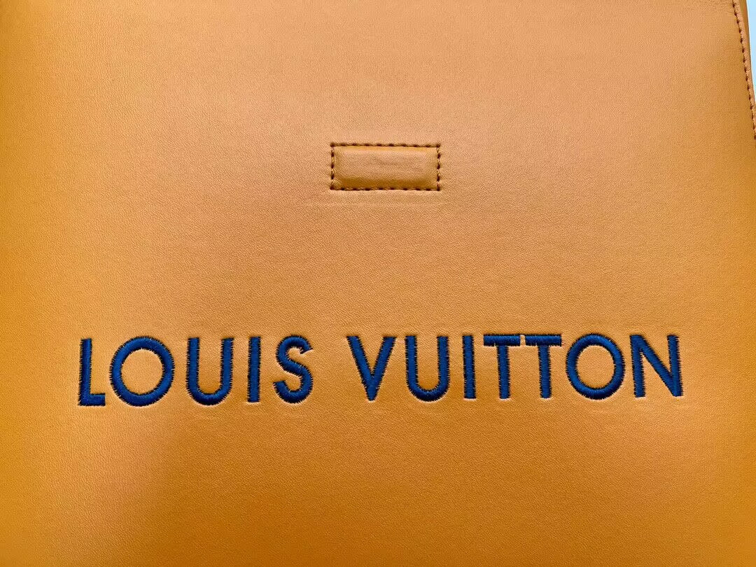 LV Sandwich Bag M24578 27 x 17 x 30 cm