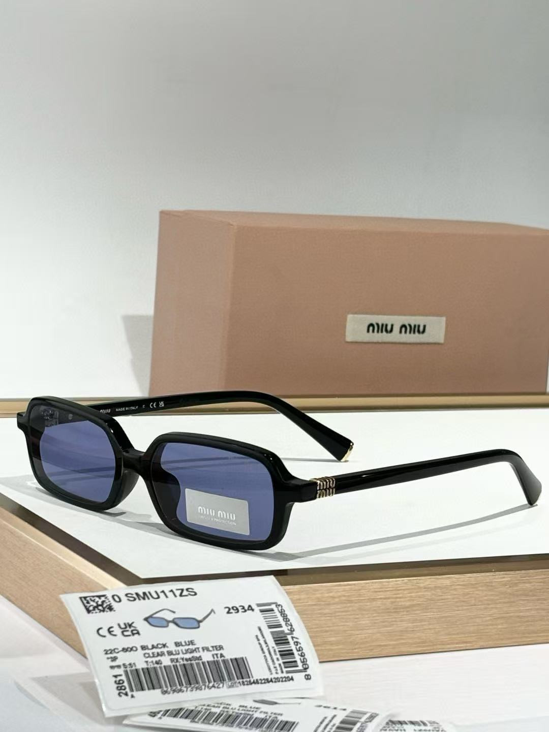 Miu Miu Regard sunglasses SMU11Z 51-16-140