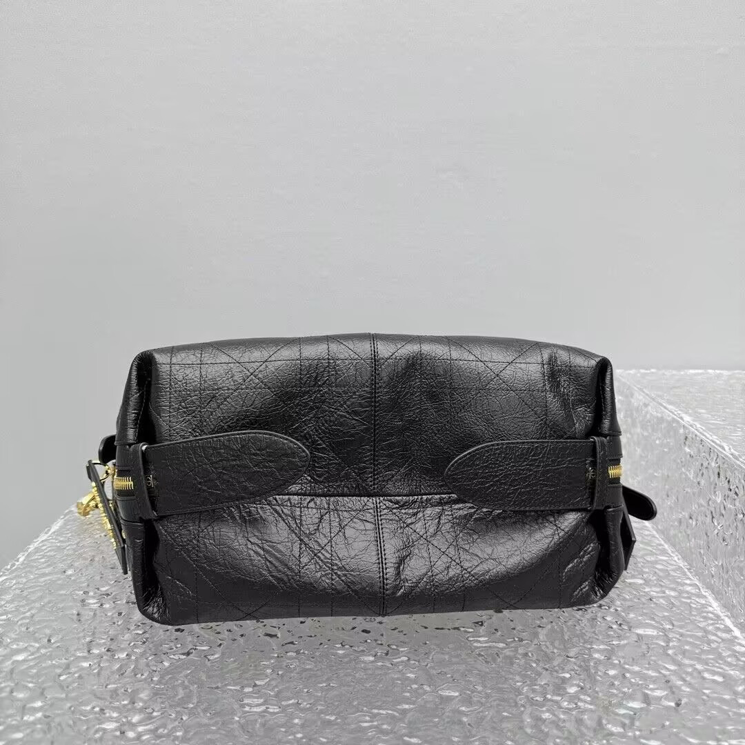 D*or medium d-journey bag in crinkled calfskin 33x15x16cm