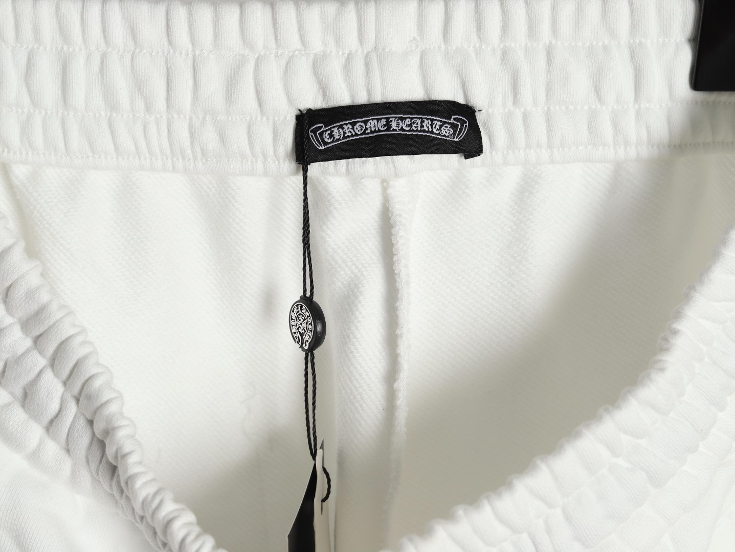 Ch**me He**ts 24ss shorts