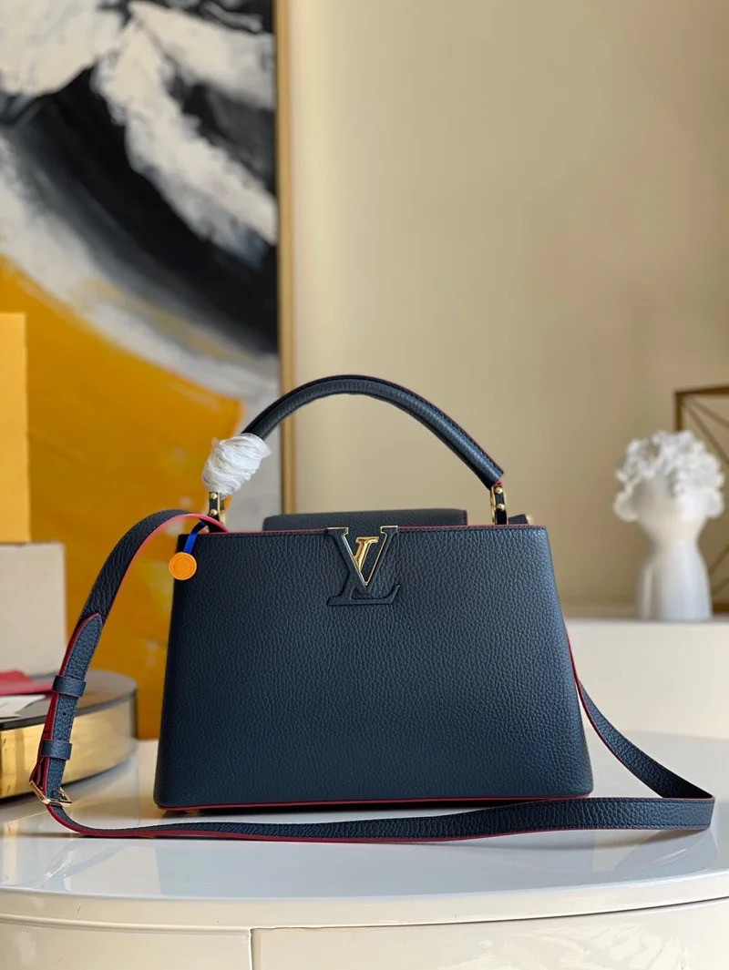 LV CAPUCINES PM M43934