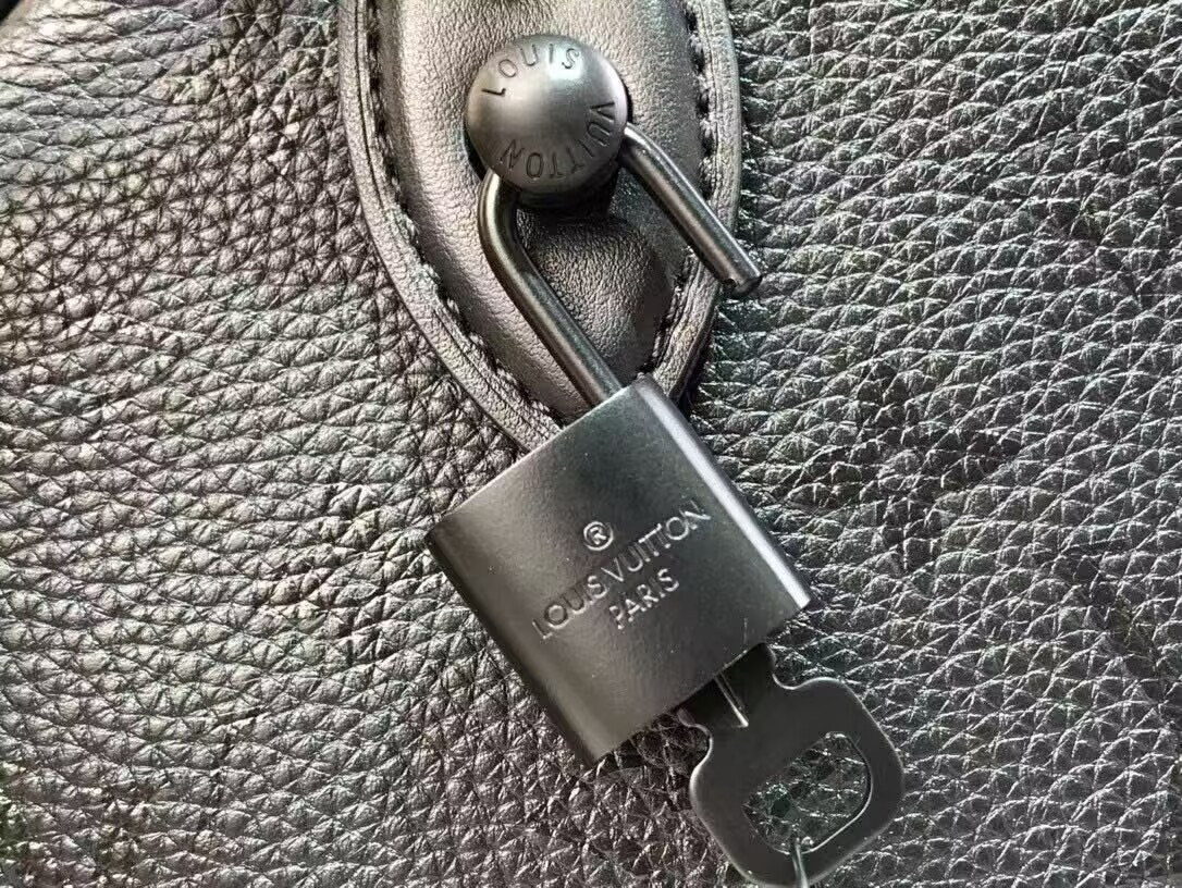 LV Speedy P9 Bandoulière 30 M13904