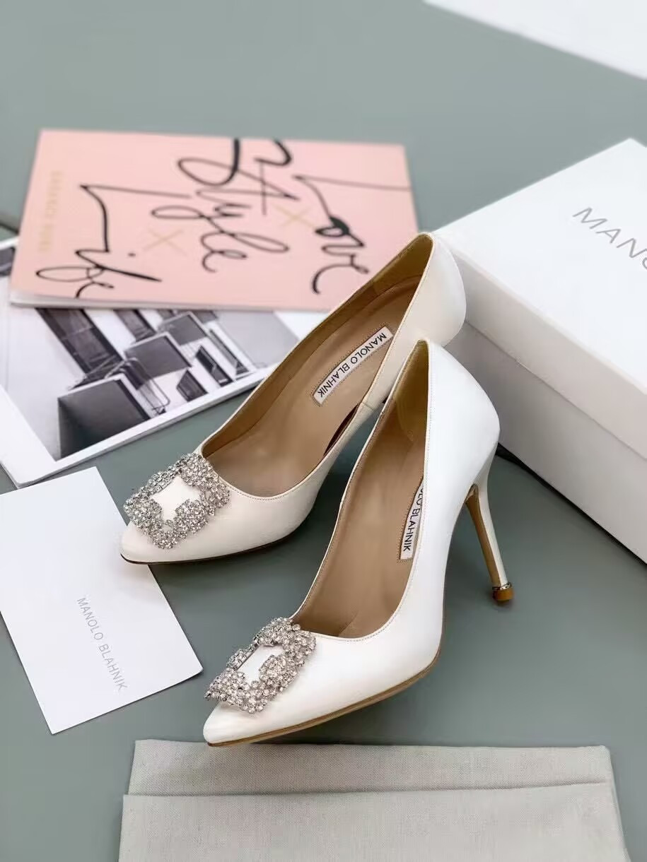 ua man010 B1ahn*k hangisi jewel buckle pumps