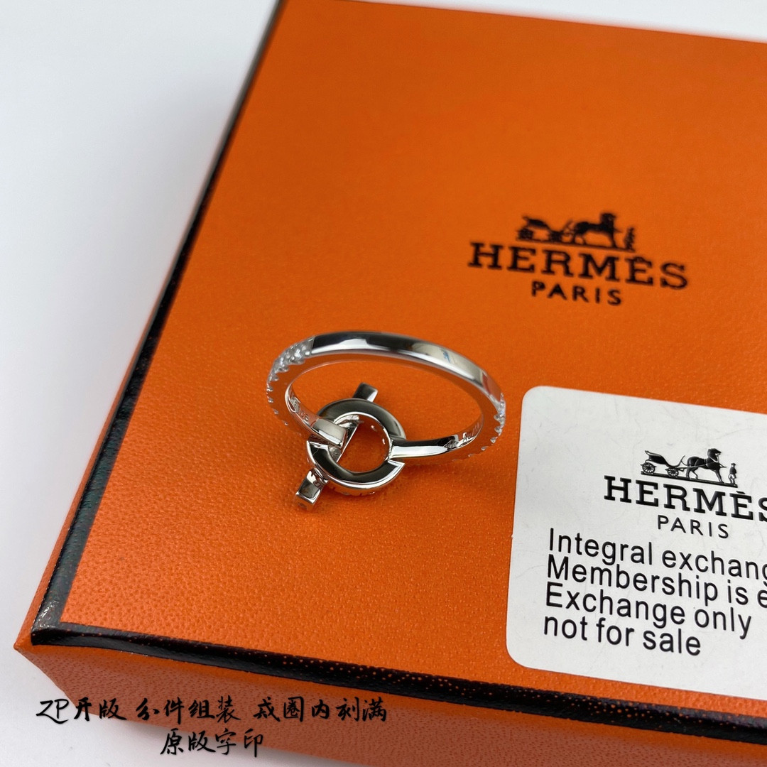 H**me5 ot buckle full di*m*nd ring