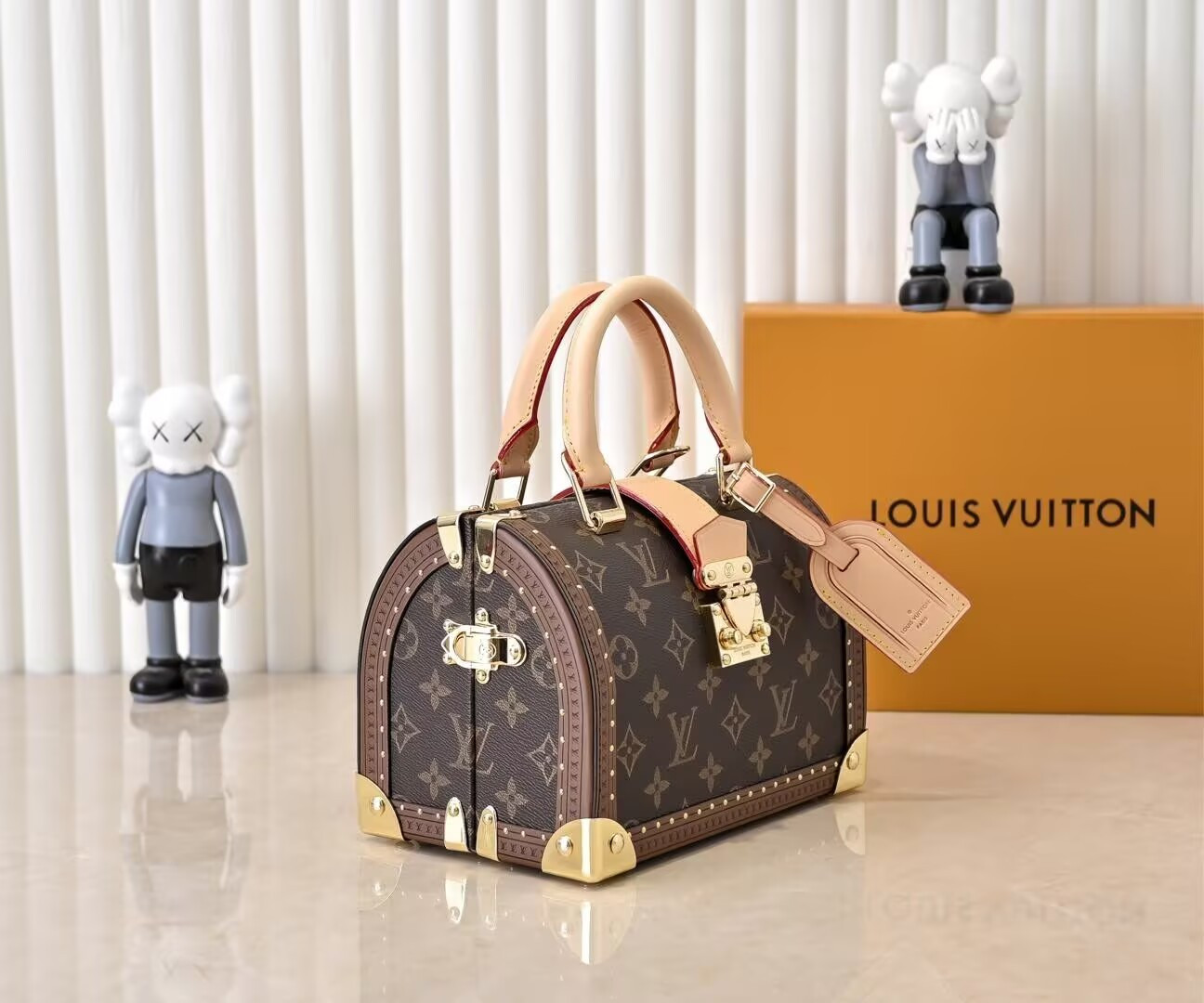LV Speedy Trunk 20 Monogram M11154 21x15x13cm