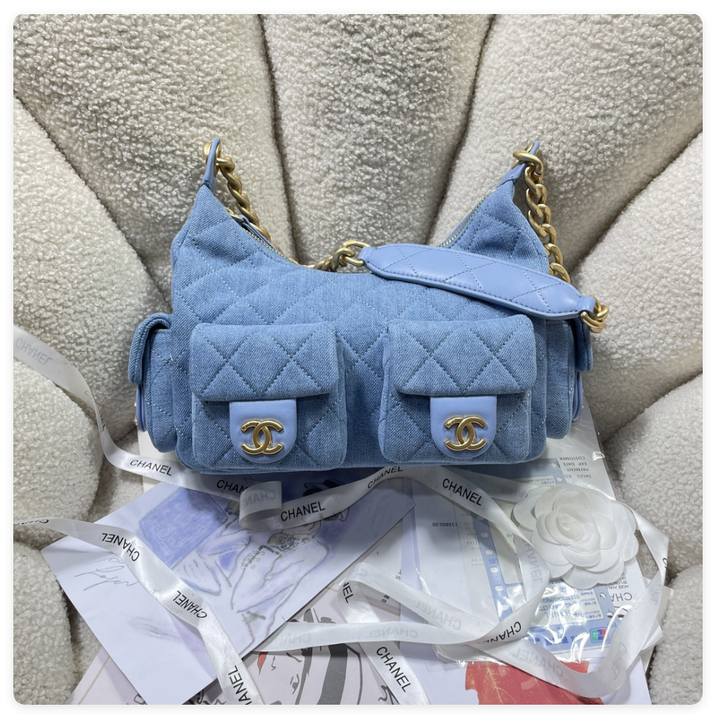 Ch*el cruise 2024/25 large hobo bag washed denim & gold-tone metal blue  22x 31x 15cm