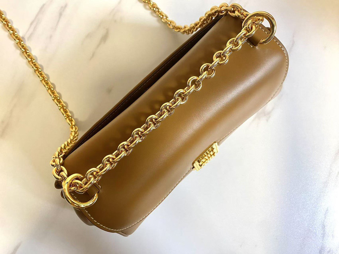 Miu Miu Leather shoulder bag 13.5x24x9cm