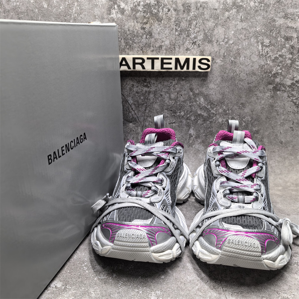 UA Balenciga 3XL Sneaker