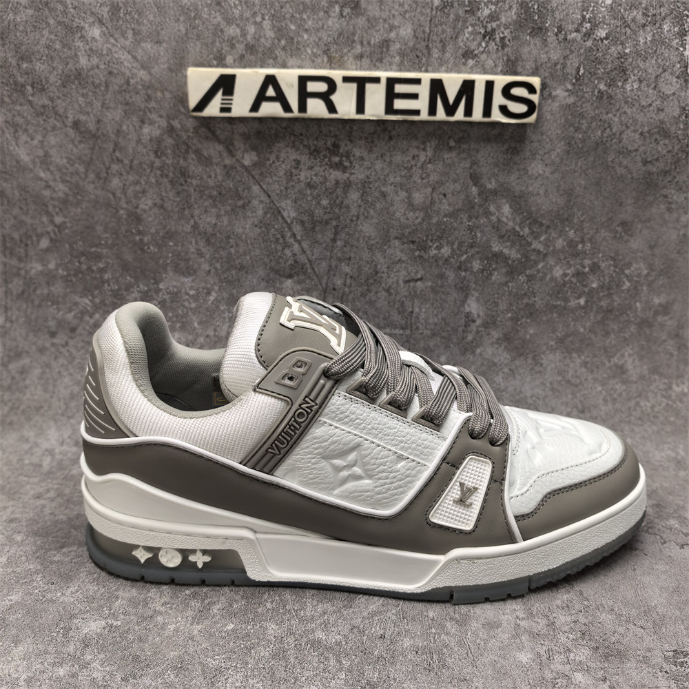 UA LV Trainer Sneaker