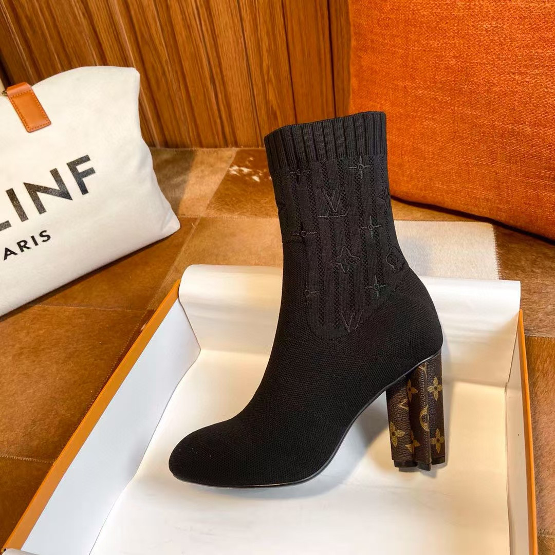 UA LV Silhouette Ankle Boot