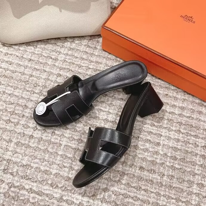 ua H**me5 oasis sandal