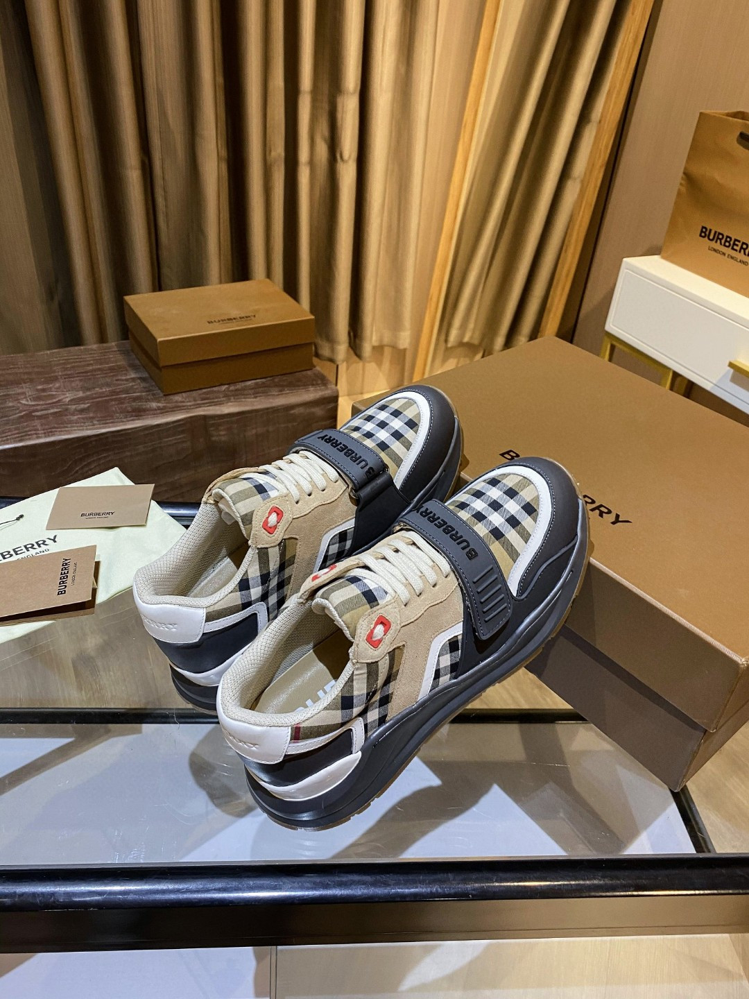 Bberry Ramsey Vintage Check Suede Leather Sneakers Grey Archive Beige