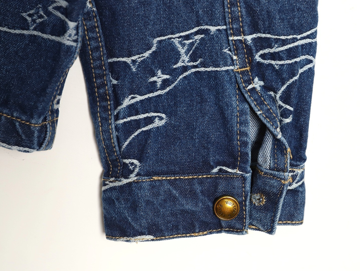 l0*is V*t0n lv pharrell nigo tyler denim jacket suit