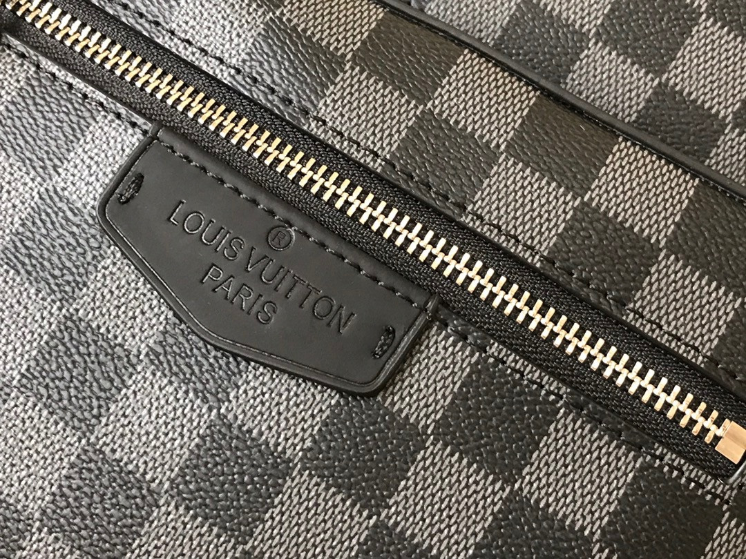 LV JOSH N40365