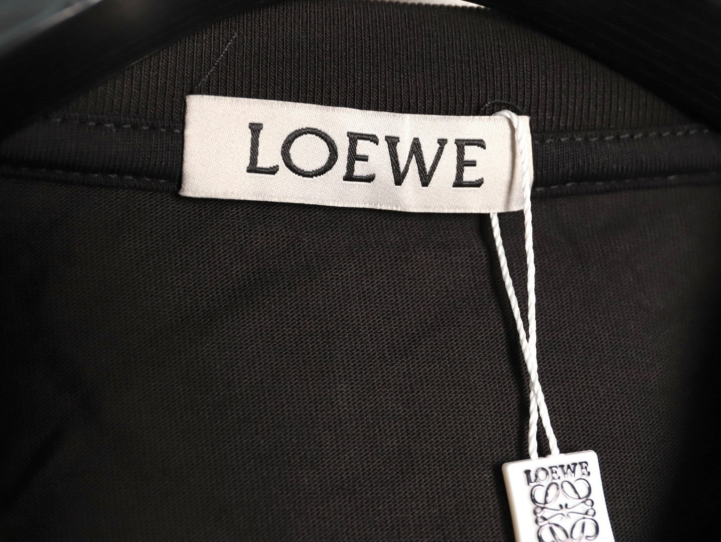 L0ew* 25fw long-sleeved t-shirt