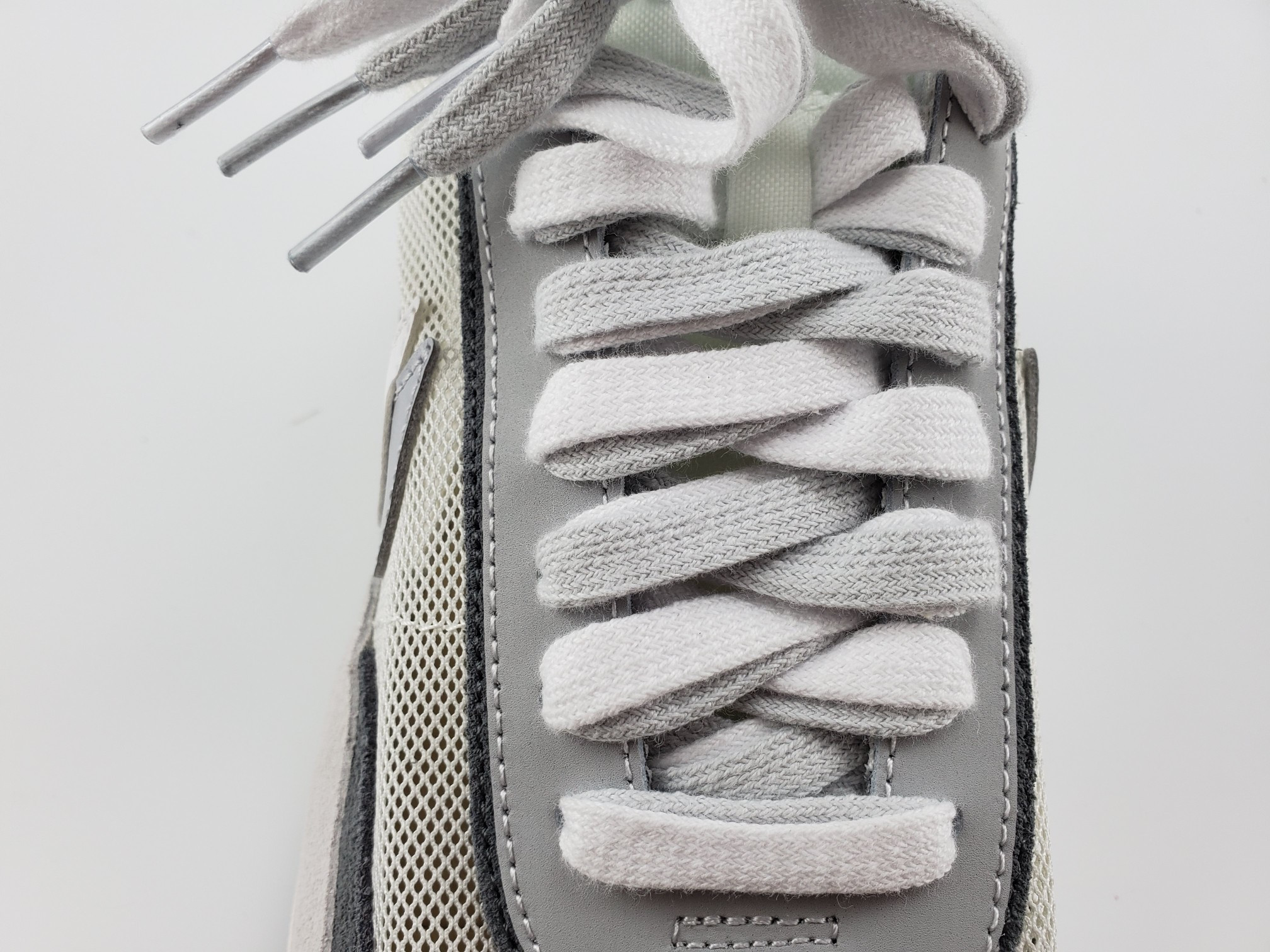 Nike LD Waffle Sacai White Grey