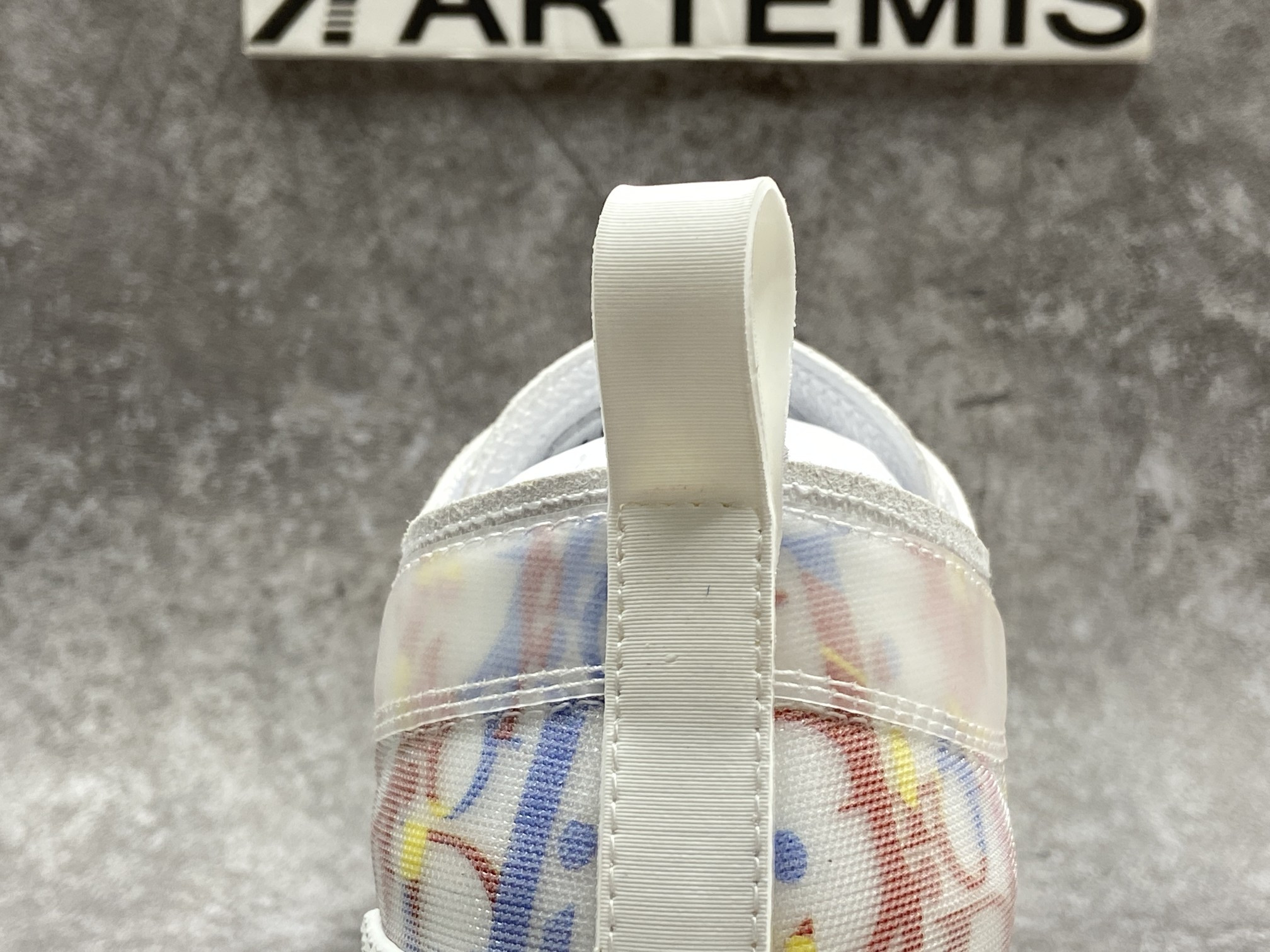 D*or b23 low top multicolor oblique