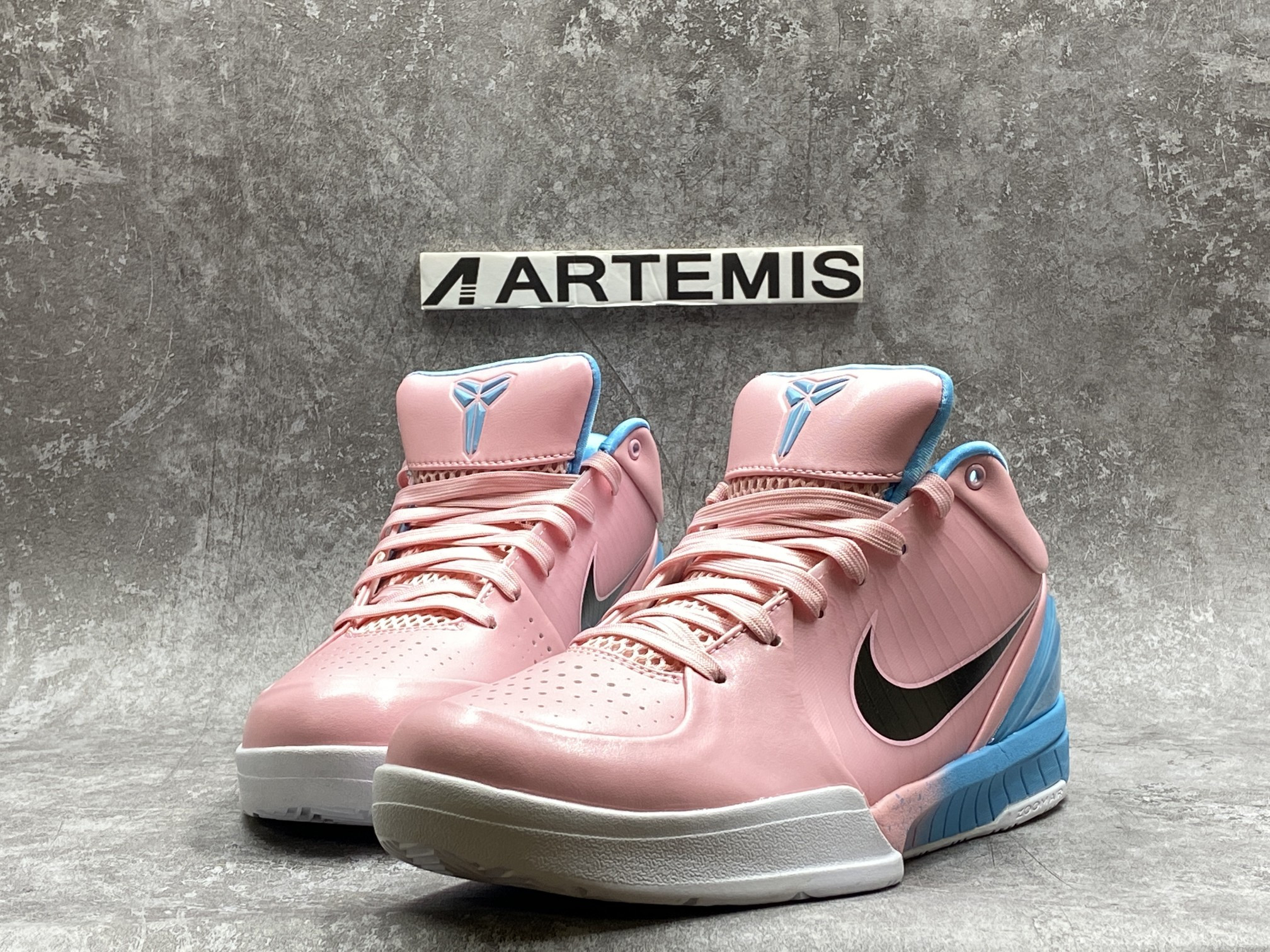 Nike Zoom Kobe 4 Protro Pink
