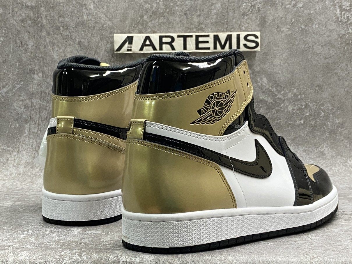 Air Jordan 1 Retro High NRG Patent Gold Toe