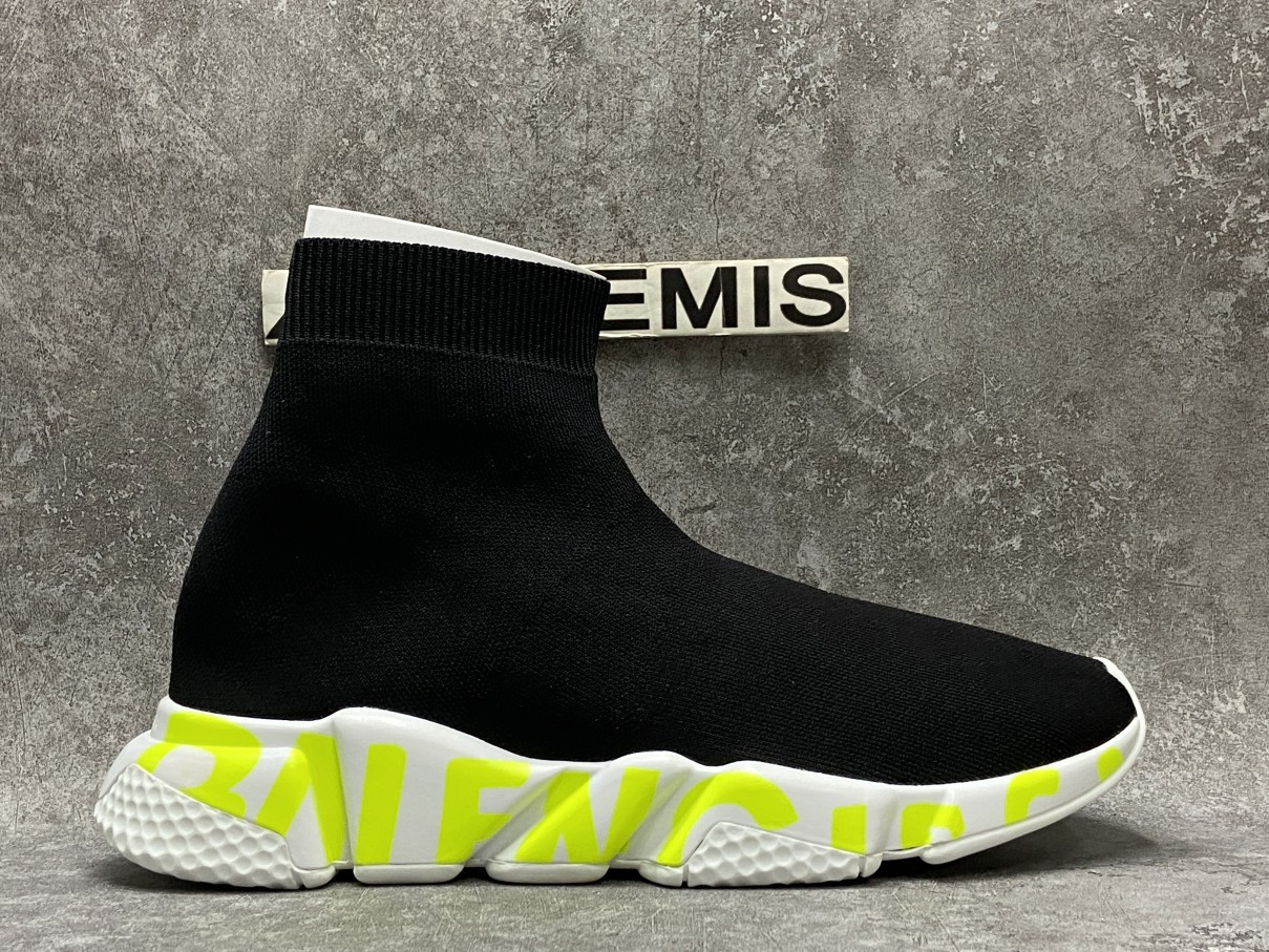 Balenciga Speed Black White Green sneaker
