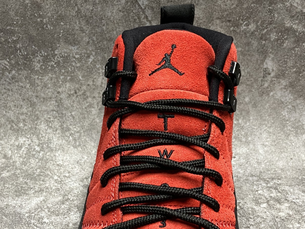 Air Jordan 12 Retro Reverse Flu Game