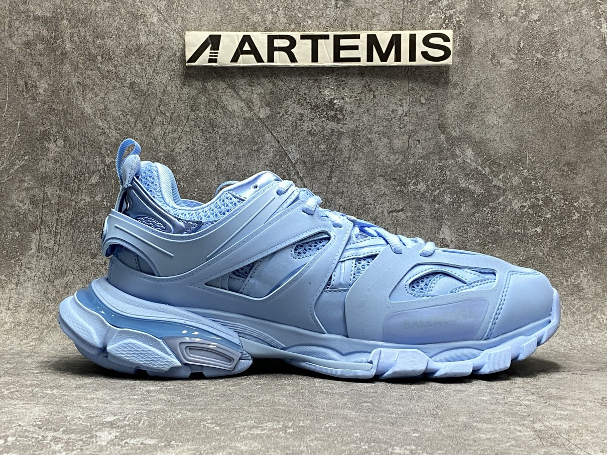 Balenciga Track Light Blue