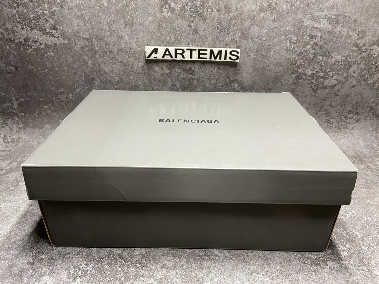 Balenciga Track Black White
