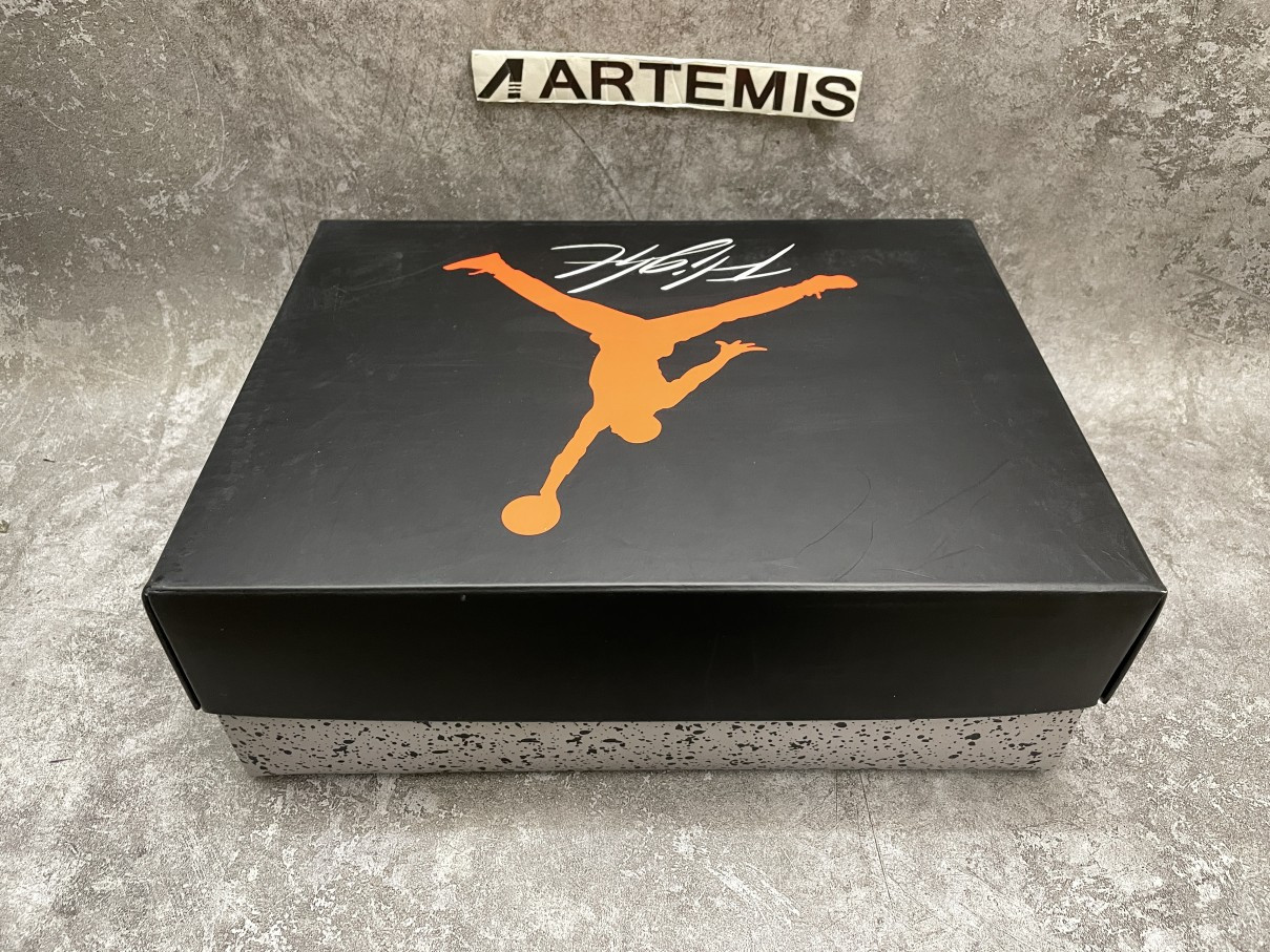 Air Jordan 4 Retro Motorsports