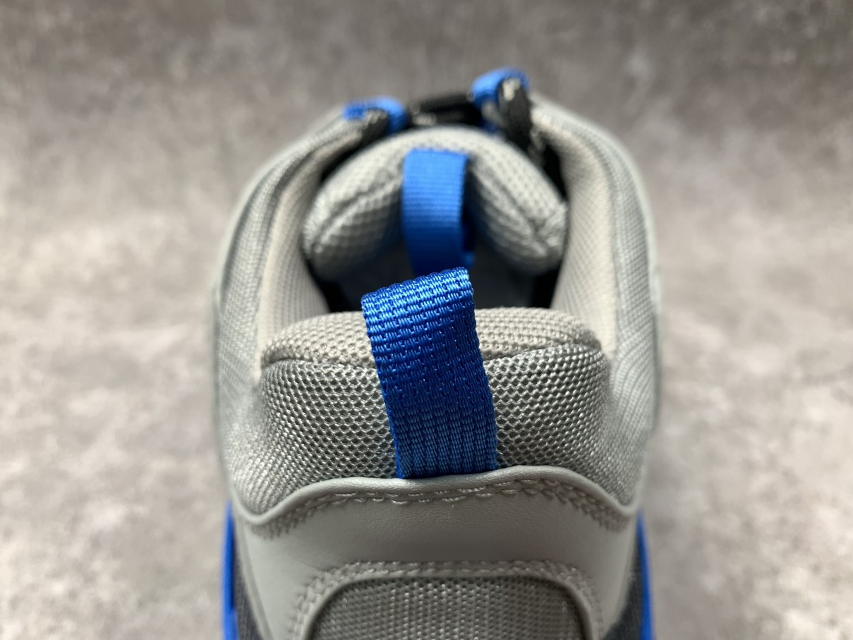 Balenciga Triple S Grey Blue