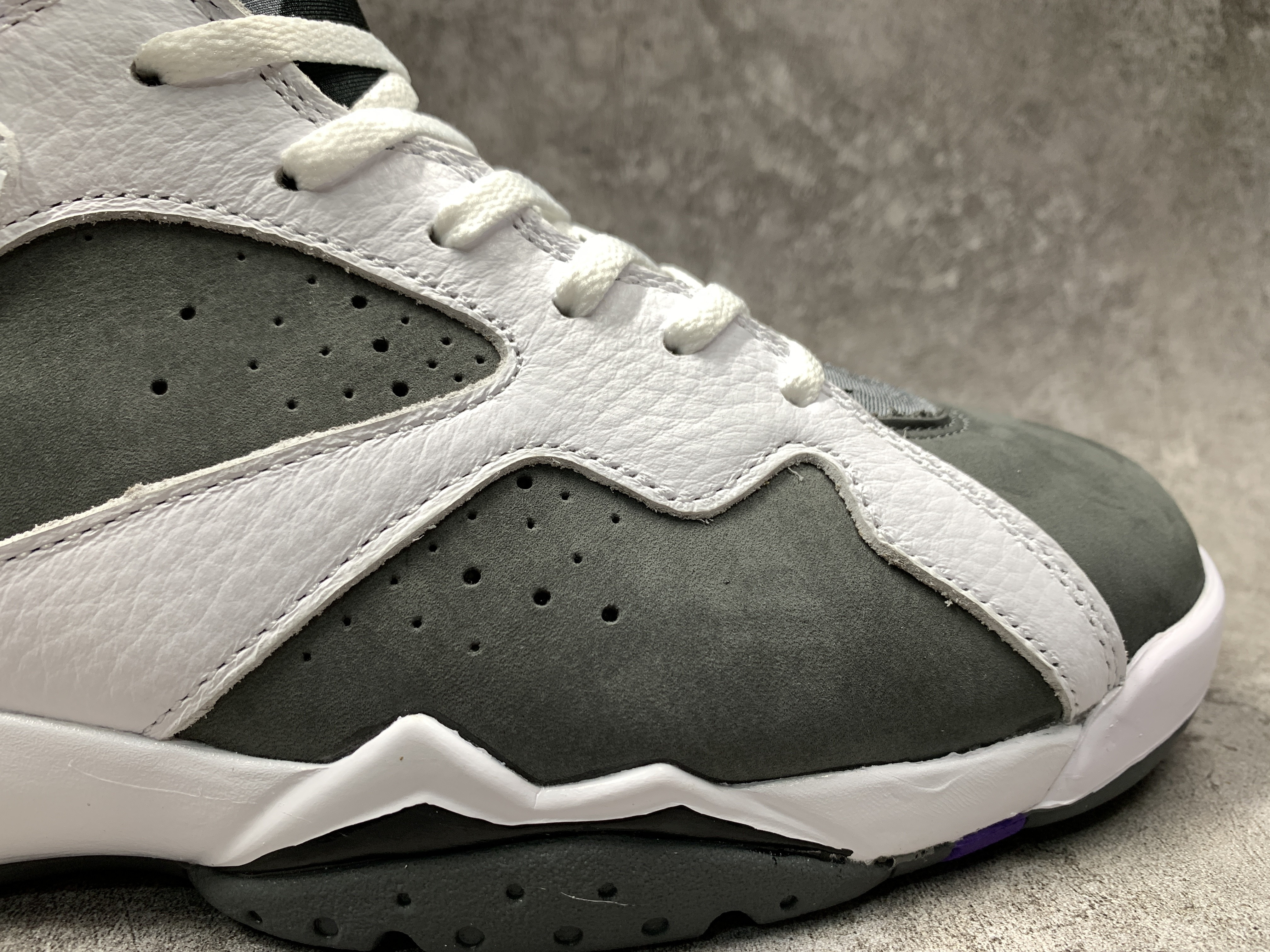 Air Jordan 7 Retro Flint (2021)