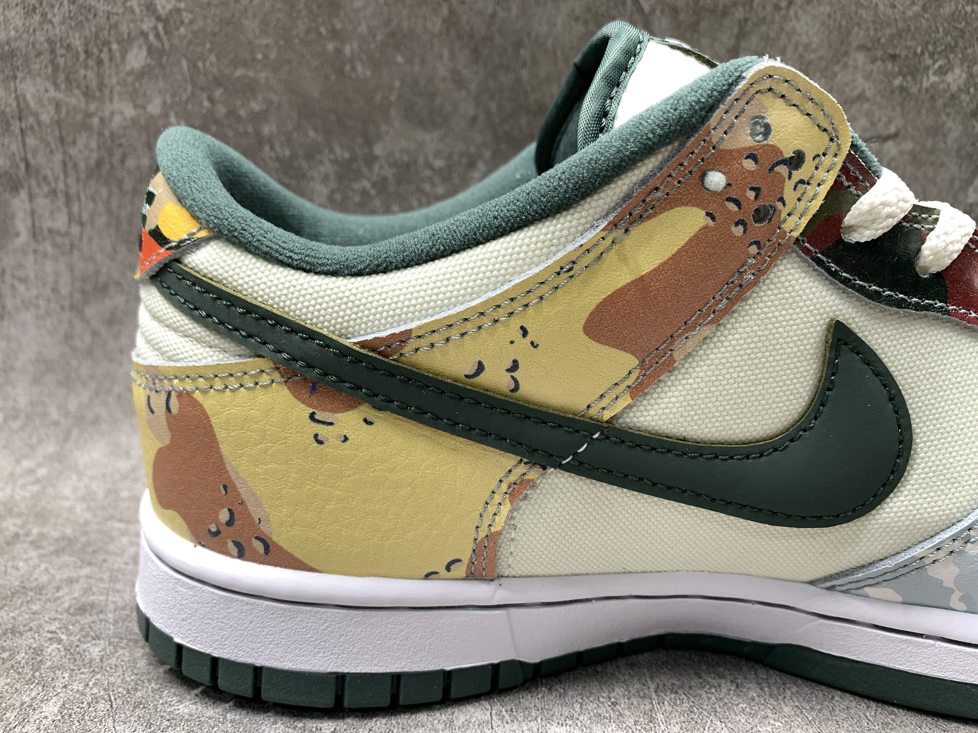 Nike Dunk Low SE Multi-Camo