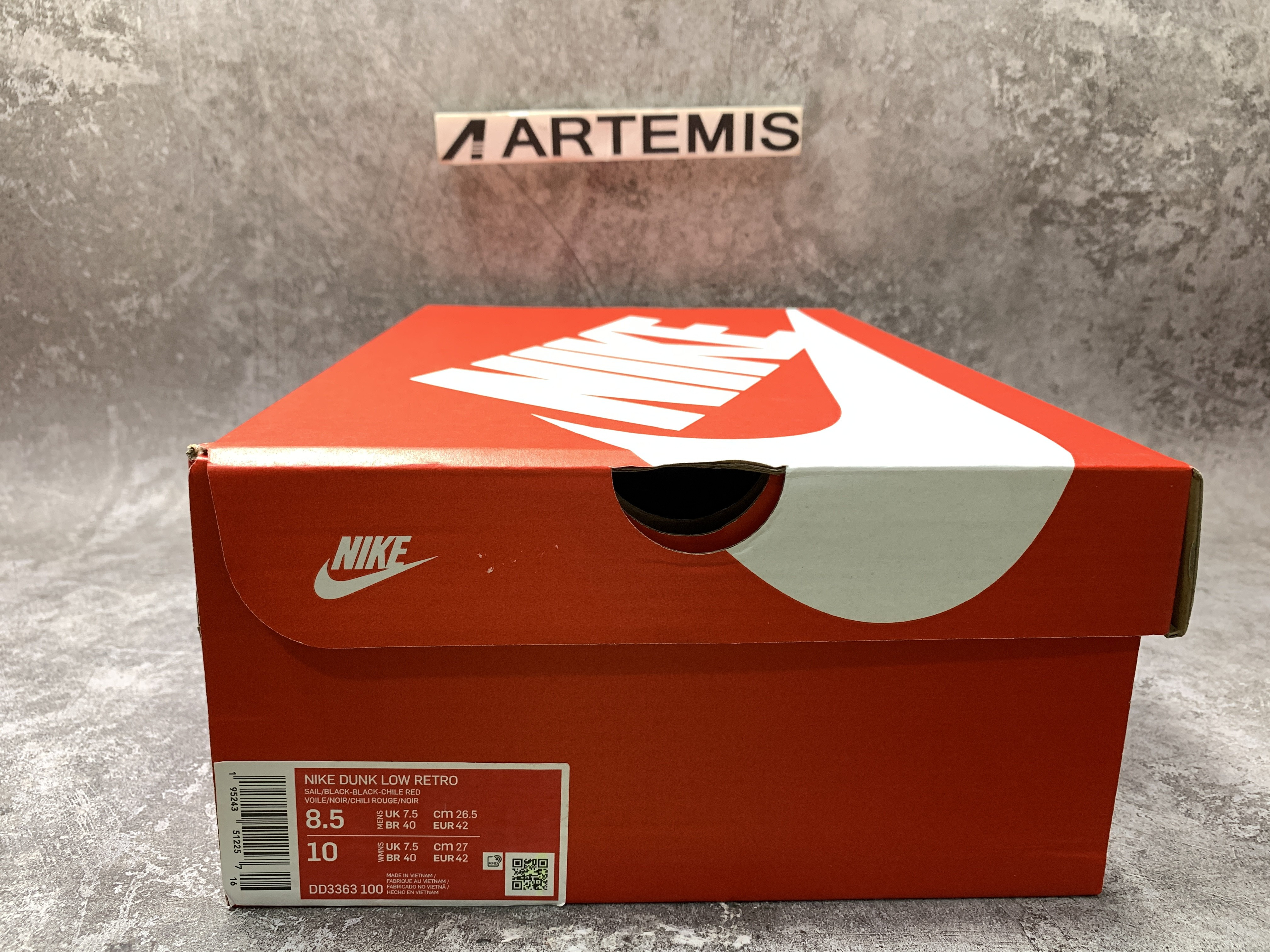 Nike Dunk Low EMB NBA 75th Anniversary
