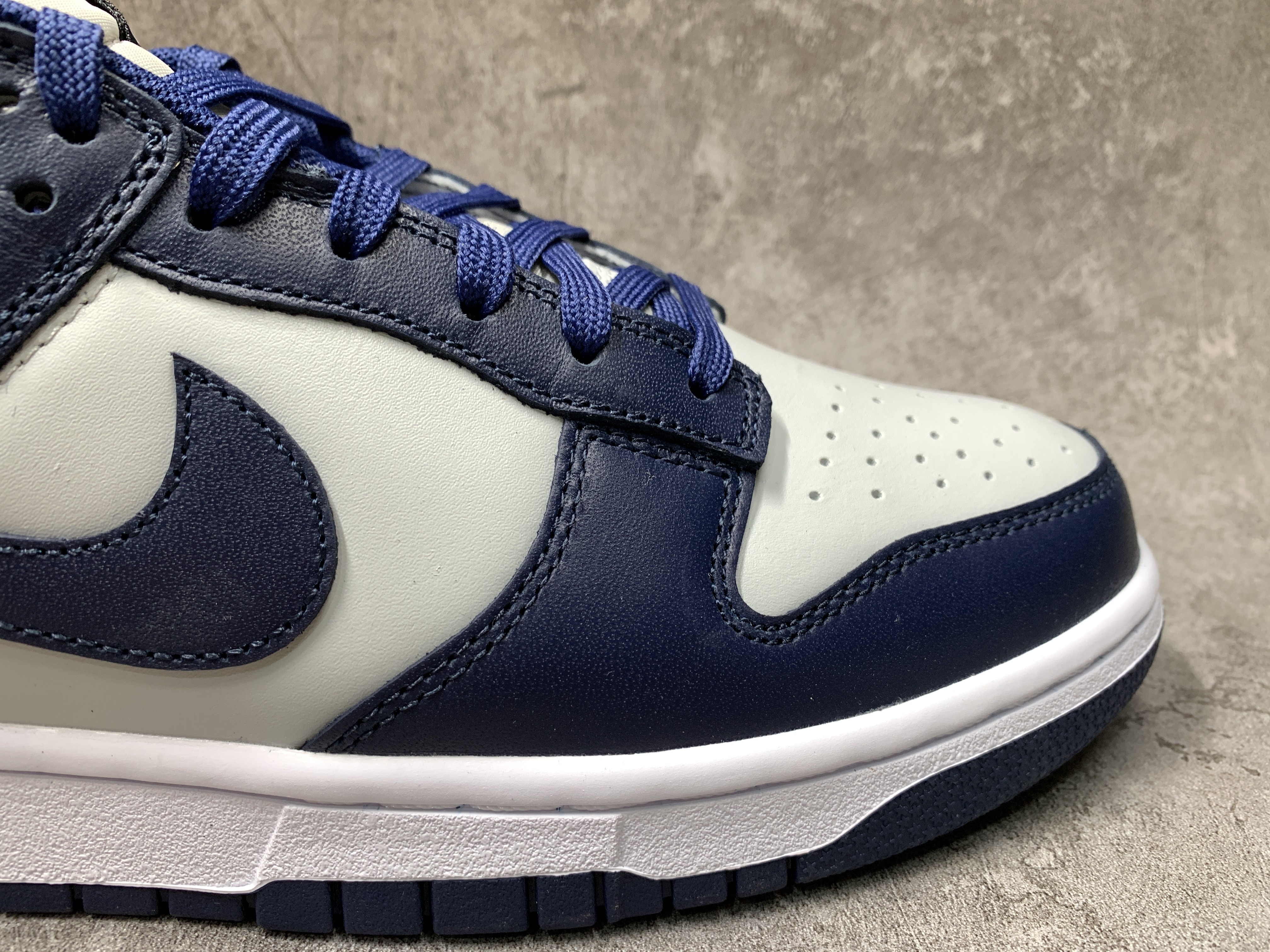 Nike Dunk Low Georgetown