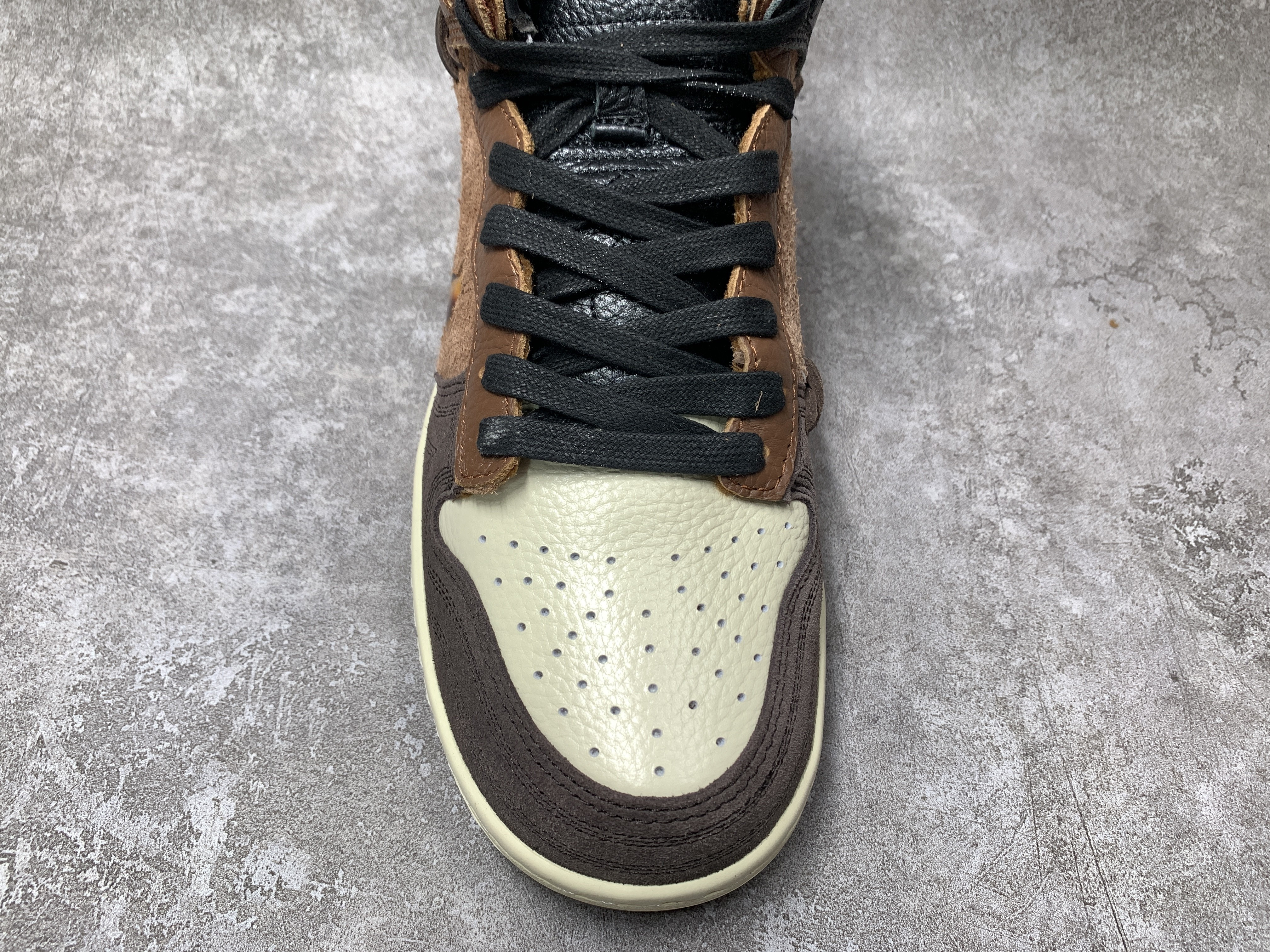 Nike Dunk High Bodega Legend Fauna Brown