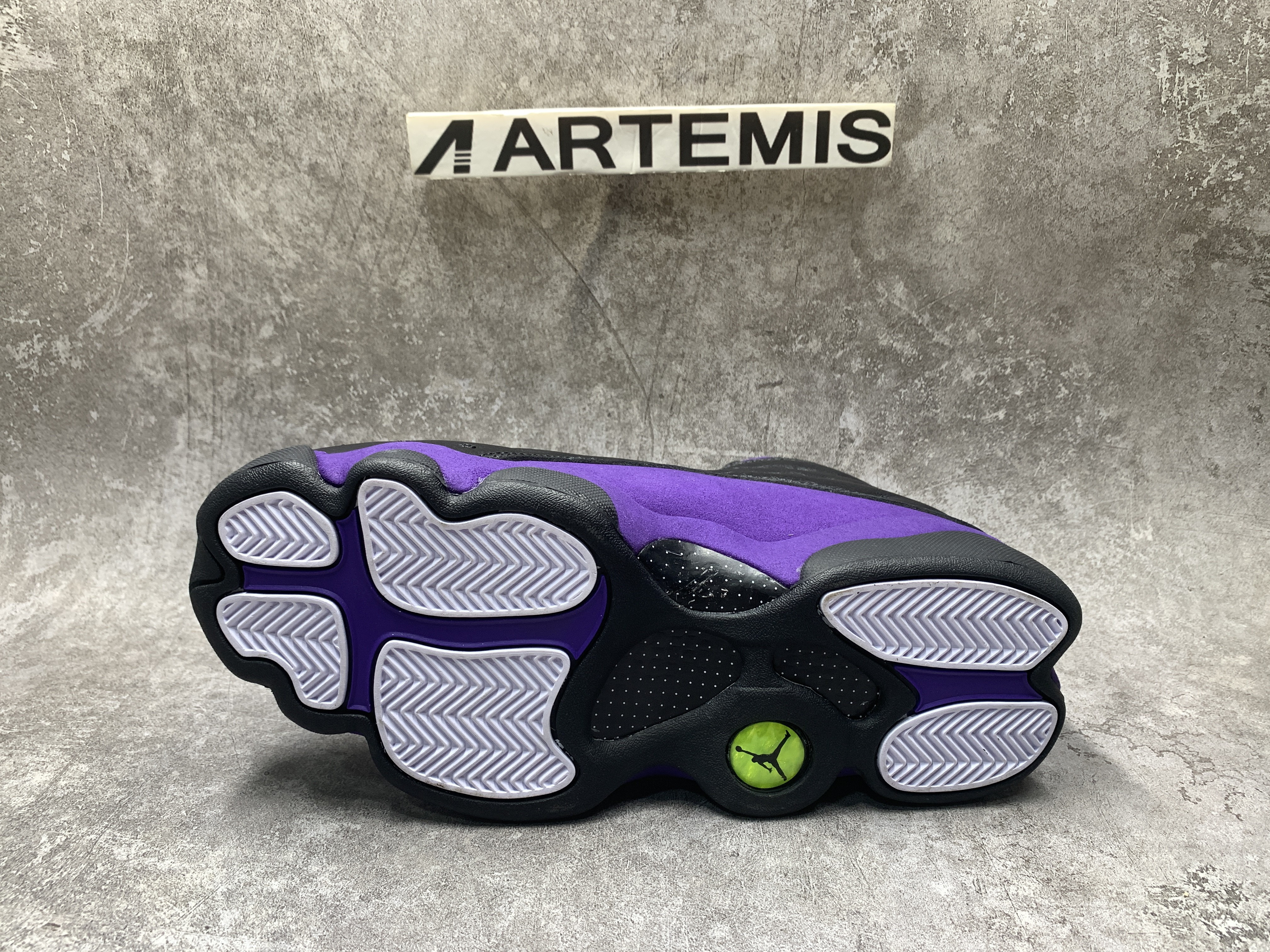 Air Jordan 13 Retro Court Purple