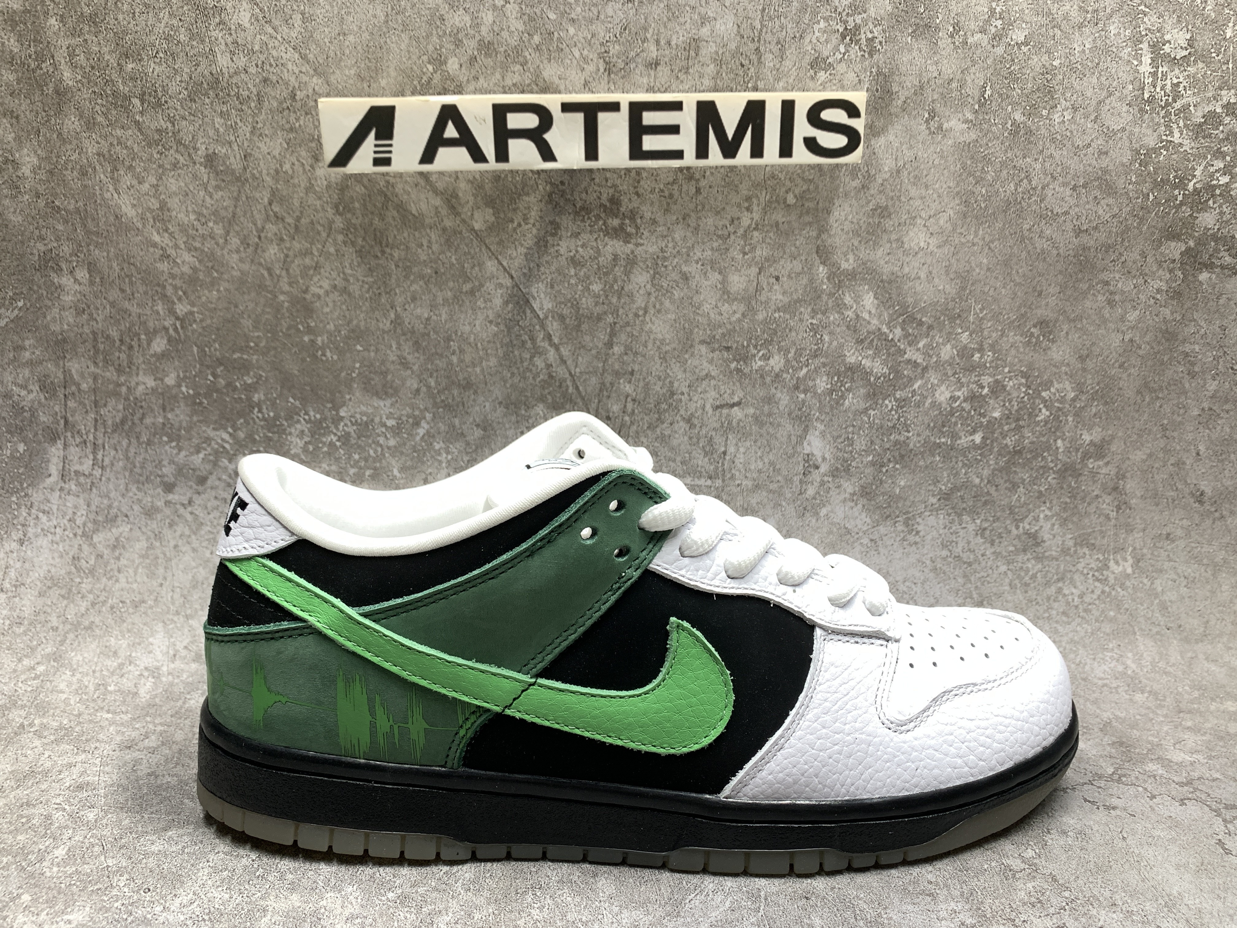 Nike Dunk Low Premium SB C & K