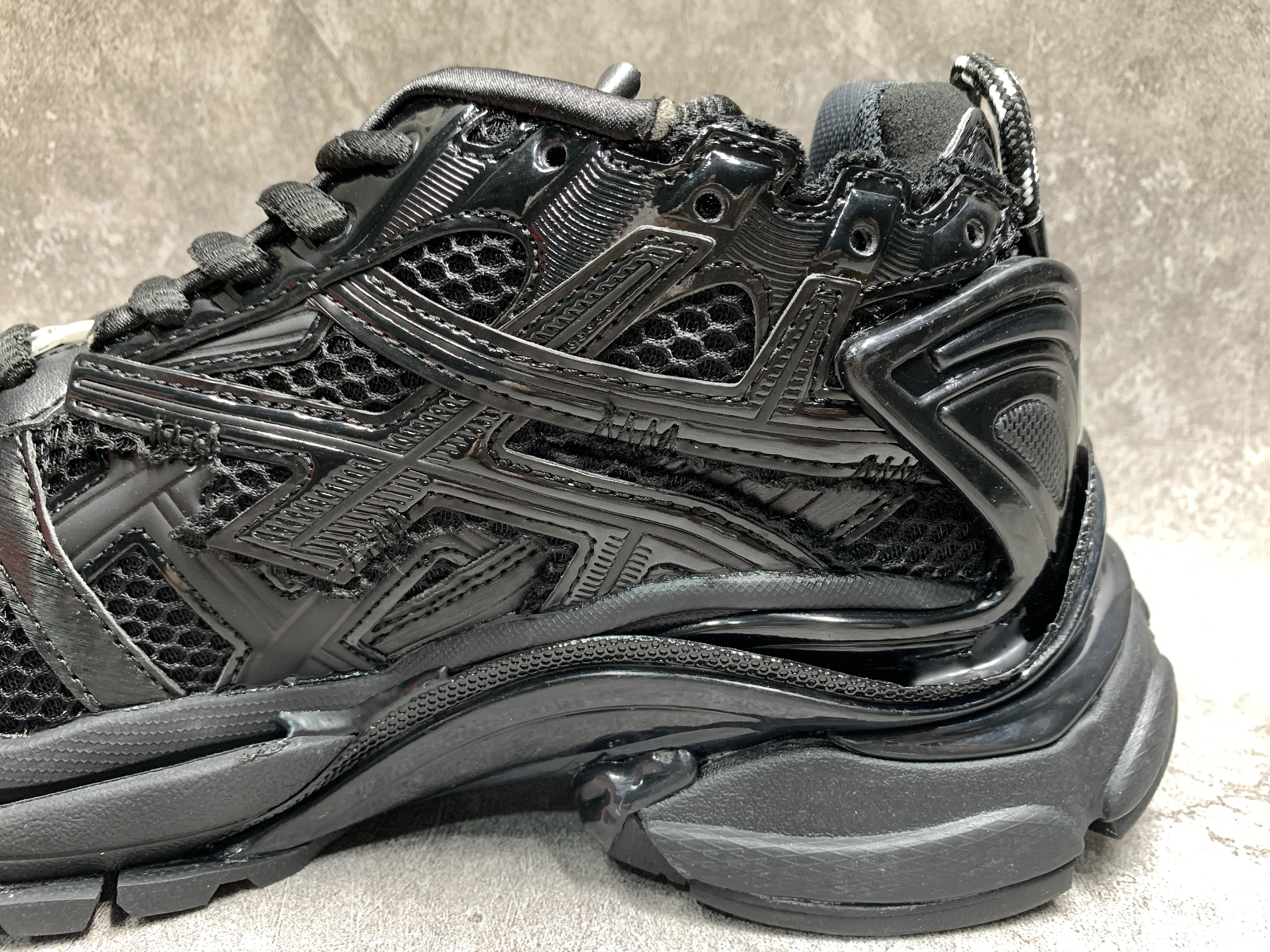 Balenciga Runner Black