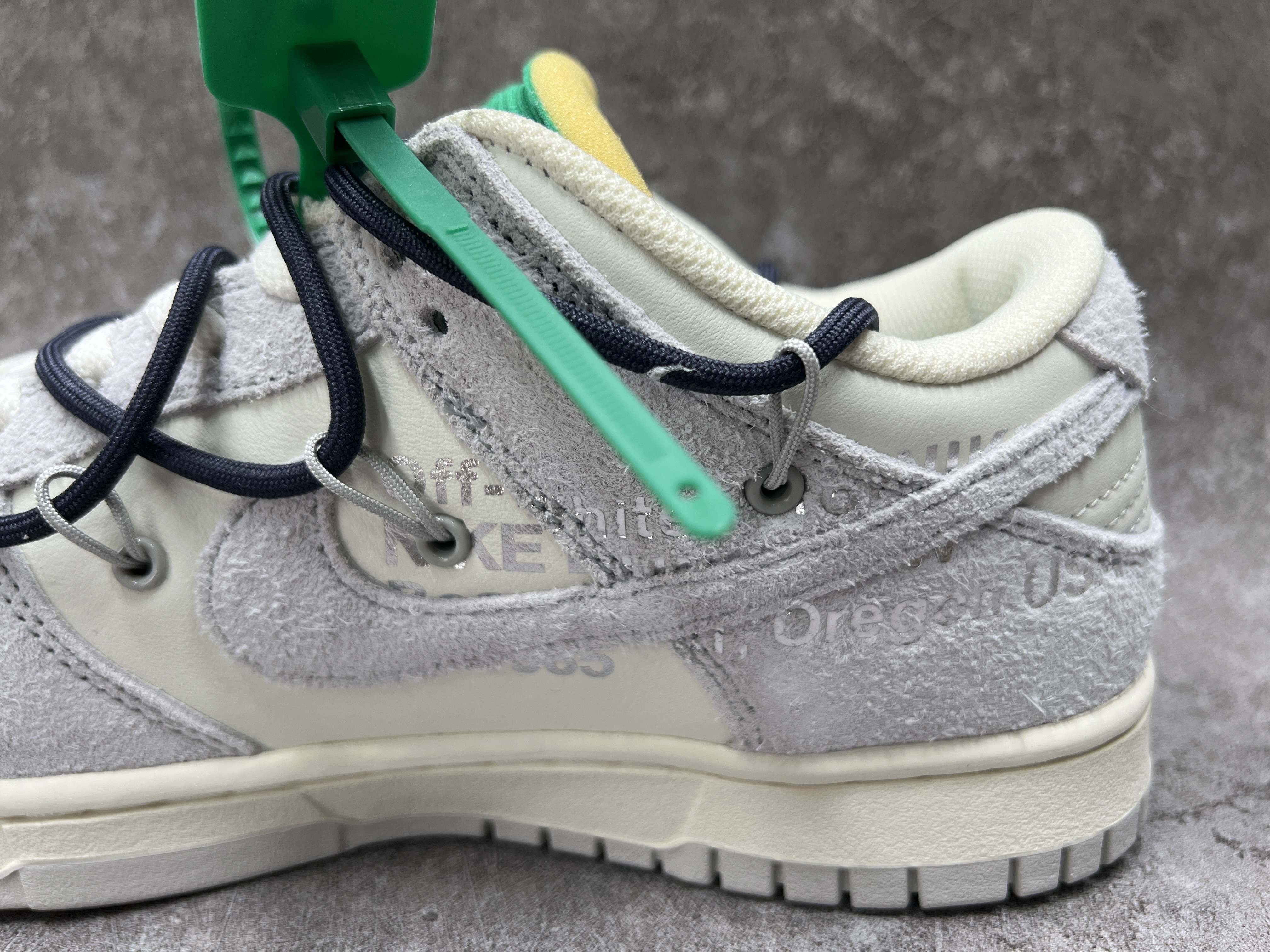 Nike Dunk Low Off-White Lot 20