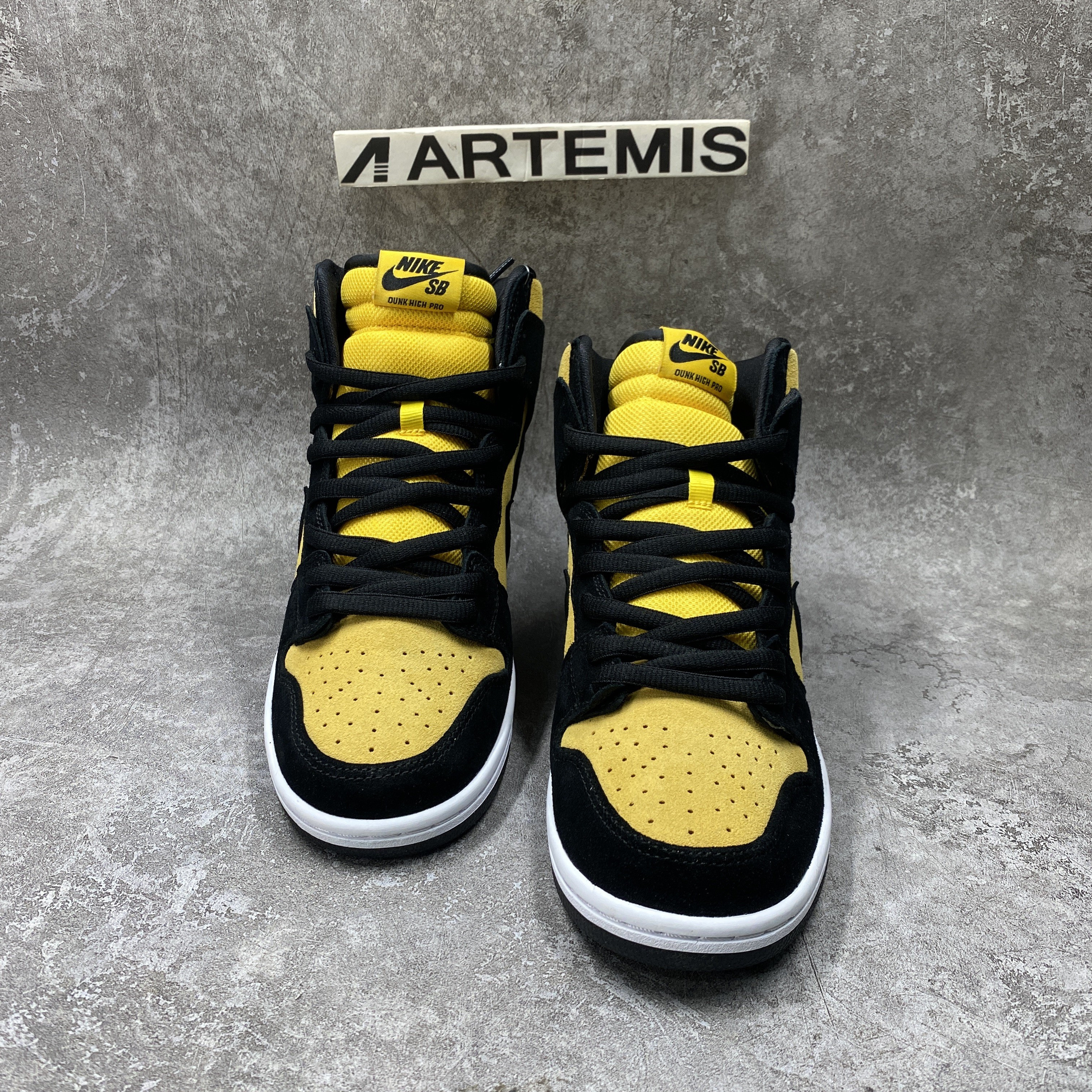 Nike SB Dunk High Pro Reverse Goldenrod